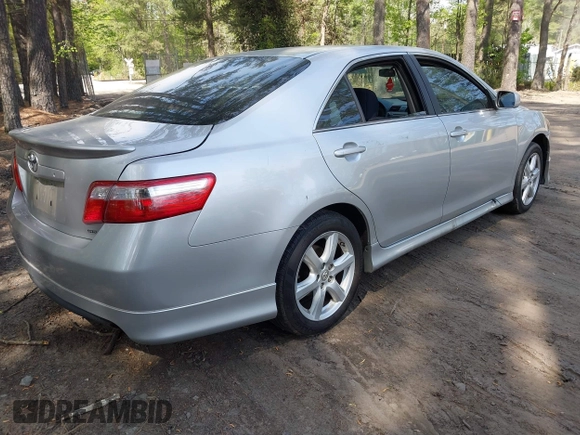 2009 Toyota Camry with VIN 4T1BE46K69U380621, listed as a IAAI auction lot 42036646 with 265,154 mi miles. Bid and sale history available at carsss.com. Image 4.