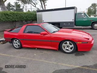 1990 Toyota Supra с VIN JT2MA71M3L0141506, выставлен на аукционе IAAI как лот 42342303 с пробегом 133 391 миль миль и . История ставок и продаж доступна на DreamBid. Изображение 14.