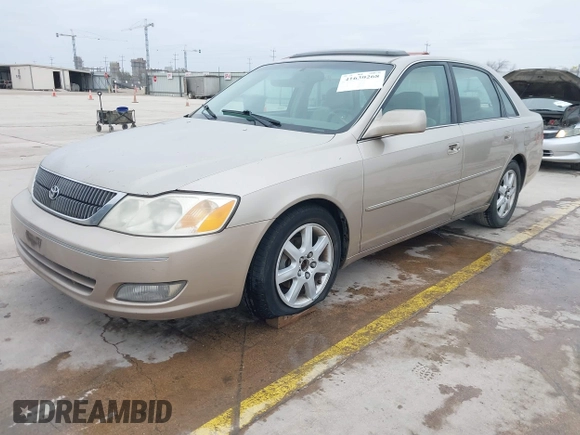 2000 Toyota Avalon XL with VIN 4T1BF28B0YU024842, listed as a IAAI auction lot 41630268 with 260,586 mi miles and . Bid and sale history available at DreamBid. Image 2.