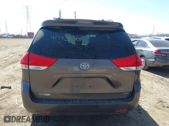 2012 Toyota Sienna XLE AAS with VIN 5TDYK3DC9CS227319, listed as a IAAI auction lot 41773806 with 178,803 mi miles and . Bid and sale history available at carsss.com. Image 16.