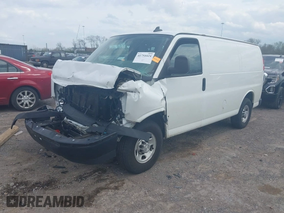 2019 Chevrolet Express Cargo Van with VIN 1GCWGAFG1K1301406, listed as a IAAI auction lot 41754424 with 156,602 mi miles. Bid and sale history available at carsss.com. Image 2.