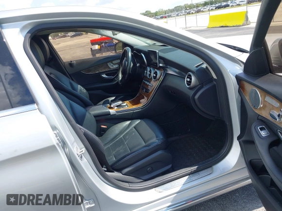 2015 Mercedes-Benz C 300 Luxury with VIN 55SWF4KB9FU033375, listed as a IAAI auction lot 42186200 with 115,307 mi miles and . Bid and sale history available at carsss.com. Image 5.