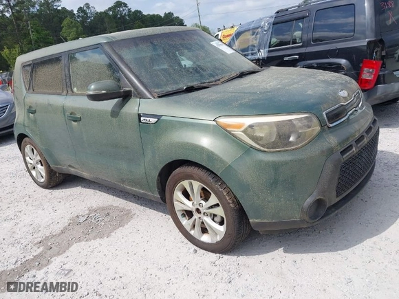 2014 Kia Soul + with VIN KNDJP3A53E7019233, listed as a IAAI auction lot 42038590 with 132,248 mi miles. Bid and sale history available at carsss.com. Image 1.