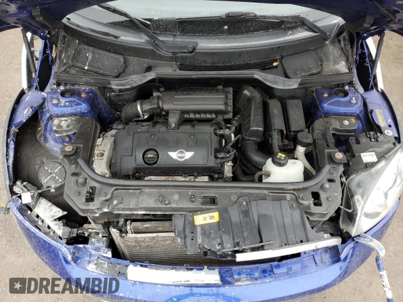 2015 MINI Countryman with VIN WMWZB3C55FWR45801, listed as a Copart auction lot 46671045 with 105,591 mi miles and Clean title. Bid and sale history available at DreamBid. Image 11.