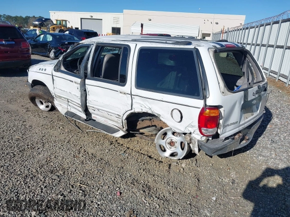 1998 Ford Explorer XL с VIN 1FMZU32E3WZB86901, выставлен на аукционе IAAI как лот 41808444 с пробегом 341 187 миль миль и . История ставок и продаж доступна на DreamBid. Изображение 3.