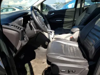 2016 Ford C-Max Energi SEL with VIN 1FADP5CU6GL102619, listed as a Copart auction lot 61224064 with 140,481 mi miles and Clean Title. Bid and sale history available at carsss.com. Image 7.