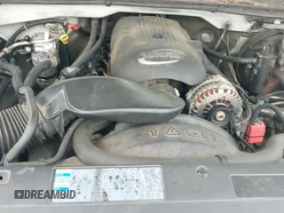 2003 Chevrolet Silverado 1500 LS с VIN 2GCEC19V931231439, выставлен на аукционе IAAI как лот 42438688 с пробегом 157 461 миль миль и . История ставок и продаж доступна на DreamBid. Изображение 13.