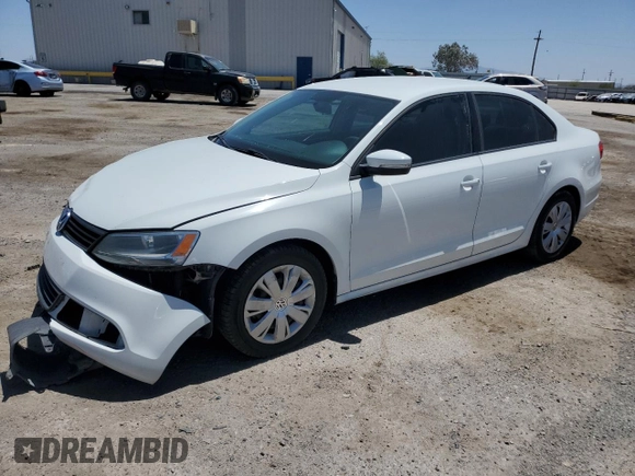 2014 Volkswagen Jetta SE with VIN 3VWD17AJ0EM267333, listed as a Copart auction lot 57684255 with 130,141 mi miles and Salvage title. Bid and sale history available at DreamBid. Image 1.