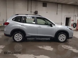 2019 Subaru Forester with VIN JF2SKACC1KH567791, listed as a IAAI auction lot 41433538 with 192,198 mi miles. Bid and sale history available at carsss.com. Image 13.