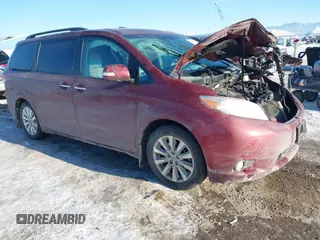 2014 Toyota Sienna XLE z VIN 5TDYK3DC5ES425818, wystawiony jako IAAI lot #41421282 z przebiegiem 105 586 mil mil oraz . Historia ofert i sprzedaży dostępna na DreamBid. Obrazek 1.