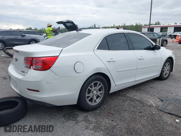 2014 Chevrolet Malibu LS with VIN 1G11A5SL4EF217246, listed as a IAAI auction lot 41674548 with 171,636 mi miles and . Bid and sale history available at DreamBid. Image 4.