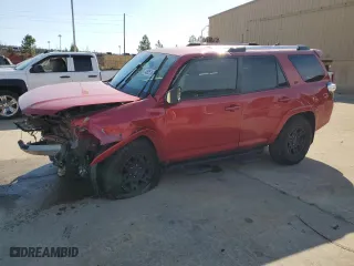 2022 Toyota 4Runner SR5 with VIN JTEEU5JR7N5255884, listed as a Copart auction lot 46951615 with 85,727 mi miles and Salvage Title. Bid and sale history available at carsss.com. Image 1.