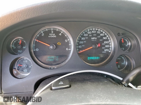 2008 Chevrolet Tahoe LTZ with VIN 1GNFC13J18R108007, listed as a Copart auction lot 58102505 with 270,847 mi miles and Clean title. Bid and sale history available at DreamBid. Image 9.