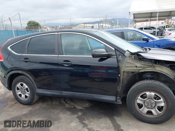 2014 Honda CR-V LX with VIN 3CZRM3H33EG716822, listed as a IAAI auction lot 42067360 with 143,480 mi miles. Bid and sale history available at carsss.com. Image 14.