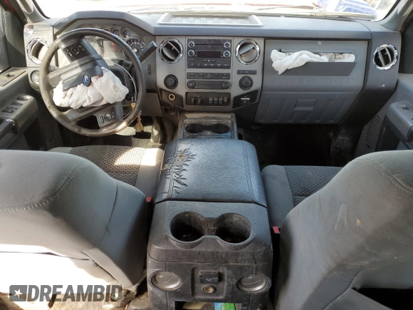 2016 Ford F-250 Lariat with VIN 1FT7W2B67GEB50632, listed as a Copart auction lot 44080195 with 228,859 mi miles and Salvage Title. Bid and sale history available at DreamBid. Image 8.