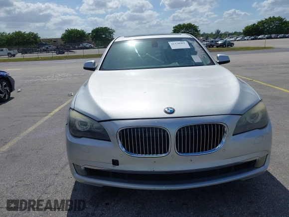 2011 BMW 7 Series 750i with VIN WBAKA8C55BCY36803, listed as a IAAI auction lot 42138401 with 85,464 mi miles. Bid and sale history available at carsss.com. Image 6.