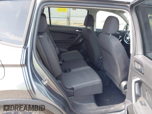 2018 Volkswagen Tiguan S with VIN 3VV0B7AX5JM108306, listed as a IAAI auction lot 42741783 with 71,040 mi miles and . Bid and sale history available at DreamBid. Image 8.