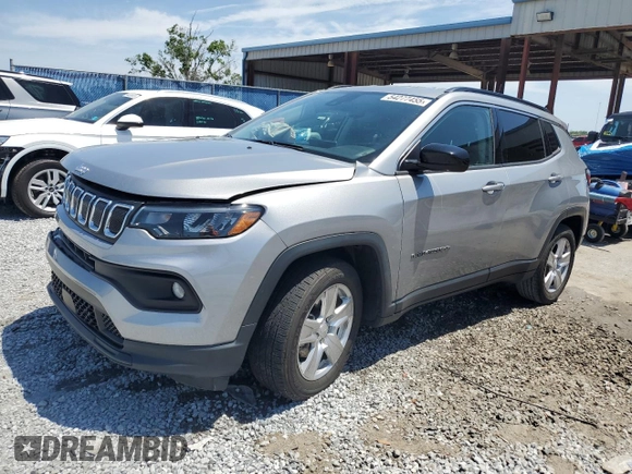 2022 Jeep Compass Latitude with VIN 3C4NJCBB7NT214268, listed as a Copart auction lot 54277455 with 24,695 mi miles and Salvage title. Bid and sale history available at DreamBid. Image 1.
