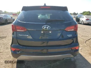 2017 Hyundai Santa Fe 2.4L z VIN 5NMZUDLB1HH034797, wystawiony jako Copart lot #56834465 z przebiegiem 47 528 mil mil oraz Szkoda całkowita • Salvage title. Historia ofert i sprzedaży dostępna na DreamBid. Obrazek 6.