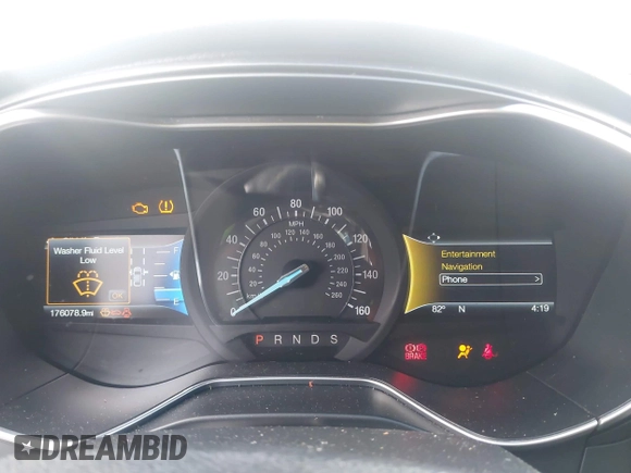 2017 Ford Fusion Titanium z VIN 3FA6P0K93HR203063, wystawiony jako IAAI lot #42243064 z przebiegiem 176 078 mil mil oraz . Historia ofert i sprzedaży dostępna na DreamBid. Obrazek 7.