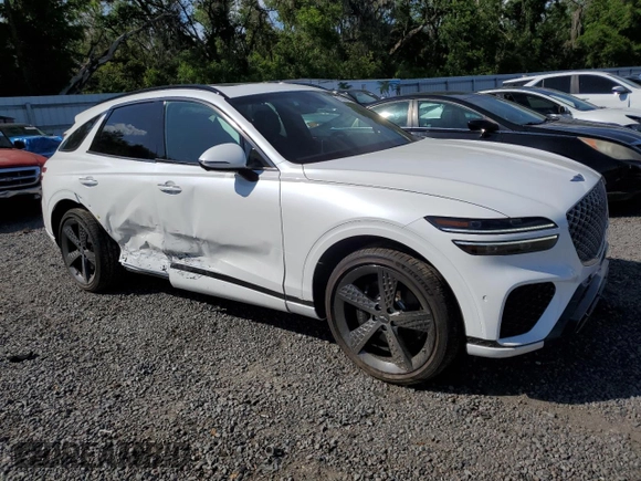 2023 Genesis GV70 2.5T with VIN KMUMADTB3PU130129, listed as a Copart auction lot 51048085 with 11,539 mi miles and Salvage Title. Bid and sale history available at DreamBid. Image 4.