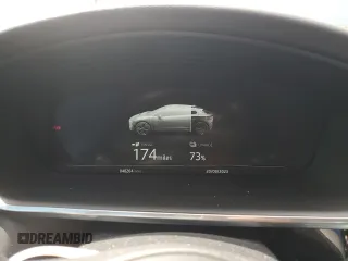 2020 Jaguar I-Pace SE z VIN SADHC2S10L1F87320, wystawiony jako Copart lot #68242673 z przebiegiem 48 264 mil mil oraz . Historia ofert i sprzedaży dostępna na DreamBid. Obrazek 9.
