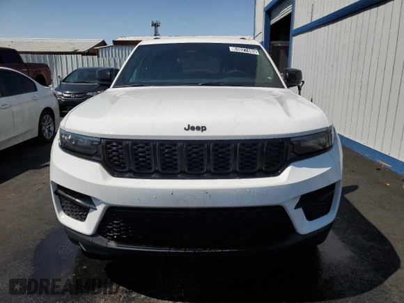 2024 Jeep Grand Cherokee Altitude z VIN 1C4RJHAG2RC142165, wystawiony jako Copart lot #63027485 z przebiegiem 40 161 mil mil oraz Czysty tytuł • Clean title. Historia ofert i sprzedaży dostępna na DreamBid. Obrazek 5.