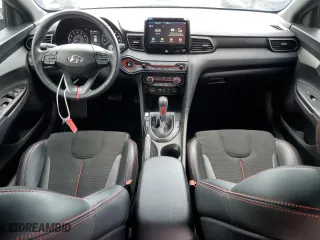 2020 Hyundai Veloster 2.0 with VIN KMHTG6AF7LU030068, listed as a Copart auction lot 49342693 with 15,584 mi miles. Bid and sale history available at carsss.com. Image 8.