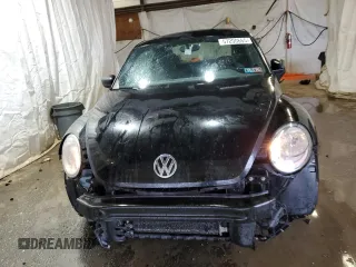 2012 Volkswagen Beetle Entry с VIN 3VWFP7AT2CM645108, выставлен на аукционе Copart как лот 57200665 с пробегом 190 185 миль миль и Списание • Salvage title. История ставок и продаж доступна на DreamBid. Изображение 5.