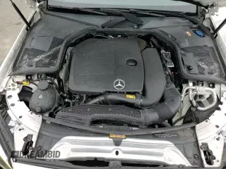 2019 Mercedes-Benz C 300 z VIN WDDWJ8DB9KF800304, wystawiony jako Copart lot #69050365 z przebiegiem 51 248 mil mil oraz Szkoda całkowita • Salvage title. Historia ofert i sprzedaży dostępna na DreamBid. Obrazek 13.