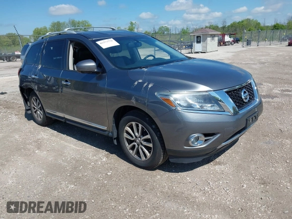 2015 Nissan Pathfinder Platinum with VIN 5N1AR2MM5FC714812, listed as a IAAI auction lot 42373778 with 100,356 mi miles and . Bid and sale history available at DreamBid. Image 1.