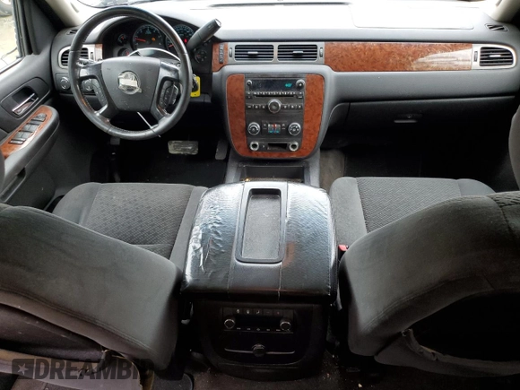 2008 Chevrolet Tahoe LTZ with VIN 1GNFK13078J119781, listed as a Copart auction lot 57043715 with 343,318 mi miles and Salvage title. Bid and sale history available at DreamBid. Image 8.