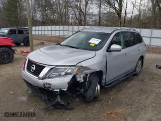 2013 Nissan Pathfinder Platinum with VIN 5N1AR2MN9DC689838, listed as a IAAI auction lot 41733483 with 118,502 mi miles. Bid and sale history available at carsss.com. Image 6.