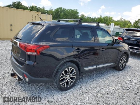 2016 Mitsubishi Outlander SE with VIN JA4AZ3A33GZ014849, listed as a Copart auction lot 62724875 with 114,328 mi miles and Clean title. Bid and sale history available at DreamBid. Image 3.