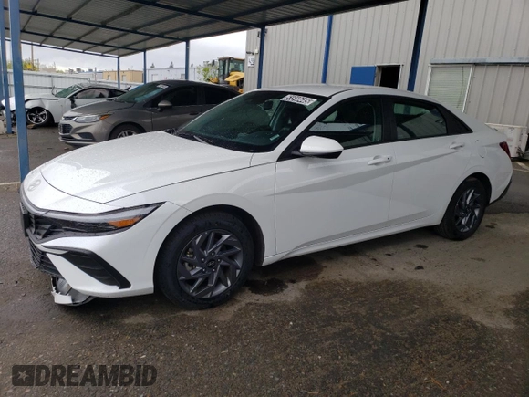 2024 Hyundai Elantra SEL with VIN KMHLM4DGXRU696092, listed as a Copart auction lot 51510445 with 18,745 mi miles and Non Repairable. Bid and sale history available at carsss.com. Image 1.