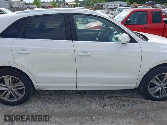 2017 Audi Q3 Premium Plus z VIN WA1HCCFS4HR017356, wystawiony jako IAAI lot #42054078 z przebiegiem 139 691 mil mil oraz . Historia ofert i sprzedaży dostępna na DreamBid. Obrazek 13.