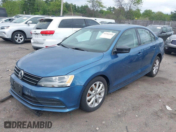 2015 Volkswagen Jetta SE with VIN 3VWD17AJ8FM287279, listed as a IAAI auction lot 42281931 with 140,651 mi miles and . Bid and sale history available at DreamBid. Image 2.