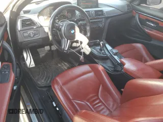 2017 BMW M4 with VIN WBS3R9C51HK709687, listed as a Copart auction lot 53371805 with 68,847 mi miles and Salvage title. Bid and sale history available at DreamBid. Image 8.