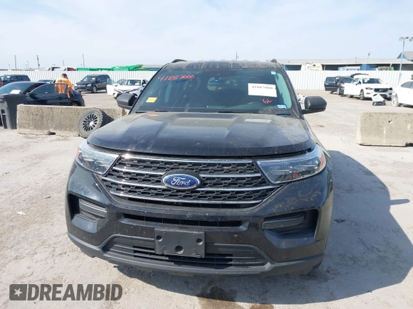 2024 Ford Explorer XLT z VIN 1FMSK7DH1RGA32337, wystawiony jako IAAI lot #41887000 z przebiegiem 16 071 mil mil oraz . Historia ofert i sprzedaży dostępna na DreamBid. Obrazek 12.