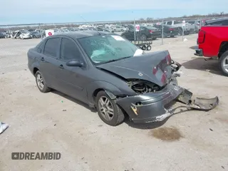 2004 Ford Focus ZTS with VIN 1FAFP38Z94W165483, listed as a IAAI auction lot 41775001 with 222,589 mi miles and . Bid and sale history available at carsss.com. Image 1.