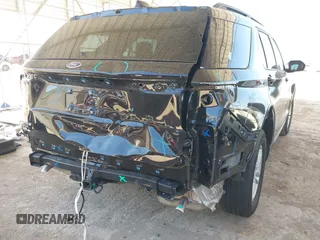 2025 Ford Explorer Active z VIN 1FMUK7DH4SGB16294, wystawiony jako IAAI lot #41762338 z przebiegiem 1 110 mil mil oraz . Historia ofert i sprzedaży dostępna na DreamBid. Obrazek 6.