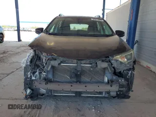 2018 Toyota RAV4 XLE with VIN 2T3WFREV4JW501665, listed as a Copart auction lot 58071805 with 47,777 mi miles and Salvage title. Bid and sale history available at DreamBid. Image 5.