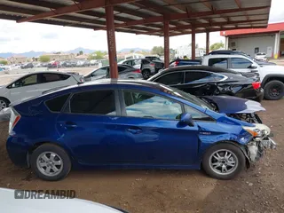 2011 Toyota Prius I with VIN JTDKN3DU6B1359407, listed as a IAAI auction lot 41777420 with 422,569 mi miles. Bid and sale history available at carsss.com. Image 13.