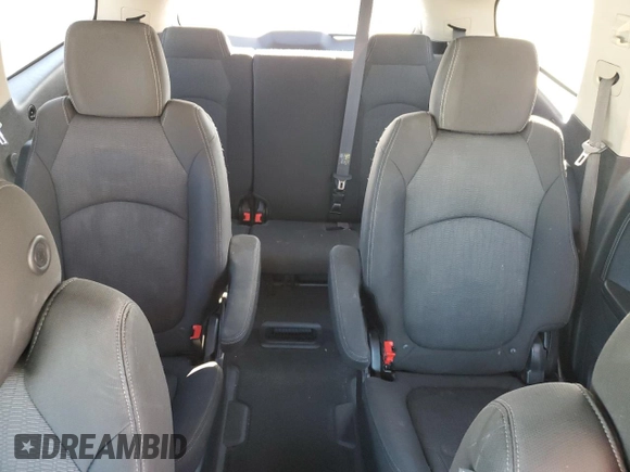 2016 Chevrolet Traverse LT z VIN 1GNKRGKD4GJ243846, wystawiony jako Copart lot #55827285 z przebiegiem Nie podano mil oraz Czysty tytuł • Clean title. Historia ofert i sprzedaży dostępna na DreamBid. Obrazek 10.