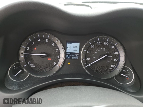 2015 Infiniti Q70 with VIN JN1BY1PR7FM830815, listed as a Copart auction lot 53296645 with 110,872 mi miles and Salvage Title. Bid and sale history available at DreamBid. Image 9.