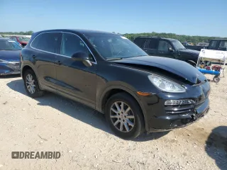 2011 Porsche Cayenne with VIN WP1AA2A20BLA10119, listed as a Copart auction lot 62713145 with 106,638 mi miles and Salvage title. Bid and sale history available at DreamBid. Image 4.