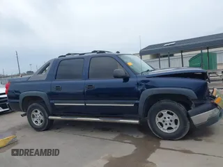 2004 Chevrolet Avalanche Z66 with VIN 3GNEC12T94G305421, listed as a IAAI auction lot 41340213 with 270,143 mi miles and . Bid and sale history available at DreamBid. Image 13.