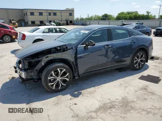 2025 Toyota Crown XLE z VIN JTDAAAAF4S3032333, wystawiony jako Copart lot #52690215 z przebiegiem 10 621 mil mil oraz Szkoda całkowita • Salvage title. Historia ofert i sprzedaży dostępna na DreamBid. Obrazek 1.