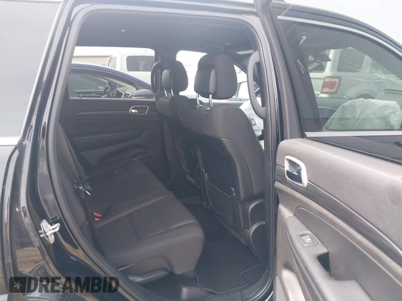 2020 Jeep Grand Cherokee Laredo z VIN 1C4RJFAG6LC239574, wystawiony jako IAAI lot #42347295 z przebiegiem 66 607 mil mil oraz . Historia ofert i sprzedaży dostępna na DreamBid. Obrazek 8.