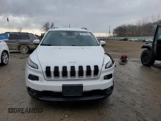 2018 Jeep Cherokee Latitude Plus with VIN 1C4PJLLB2JD622877, listed as a Copart auction lot 46773725 with 83,857 mi miles and Salvage Title. Bid and sale history available at carsss.com. Image 5.